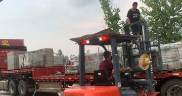 南宁 黄金麻冰裂纹，地铺石装车