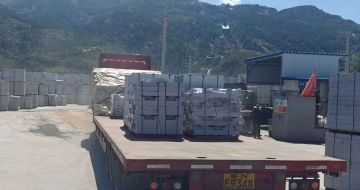 南宁 芝麻白仿形路沿石，直形路沿石