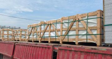 南宁 芝麻白花岗岩地铺石出口专车-泰国游