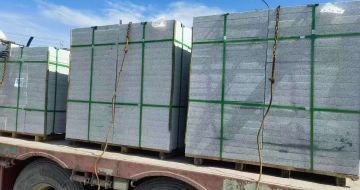 南宁 芝麻白花岗岩地铺石装车日常