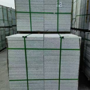 南宁 芝麻白火烧，园林广场市政工程地铺石，1.8~5.0厚均有现货