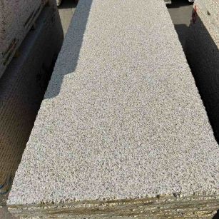 南宁 黄金麻花岗岩荔枝面毛板，半成品