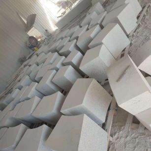 南宁 白麻花岗岩异形坐凳