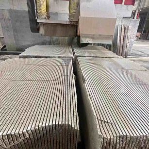 南宁 车间生产日常，黄金麻白麻花岗岩