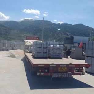 南宁 芝麻白仿形路沿石，直形路沿石