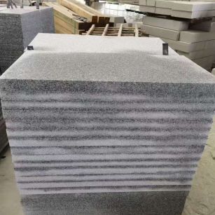 南宁 芝麻白5公分火烧地铺成品，900*400，规格可定制