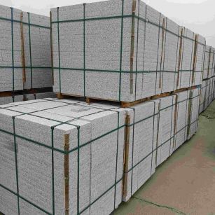 南宁 白麻花岗岩石材荔枝面地铺石（300*600*50）