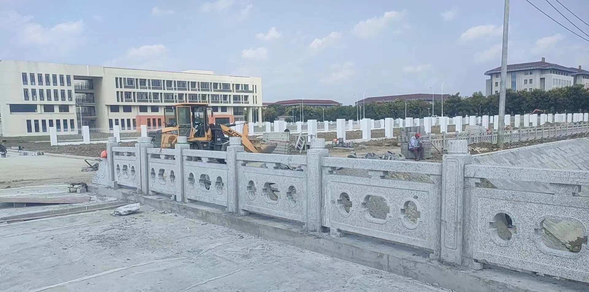 南宁 白麻花岗岩荔枝面河道栏杆