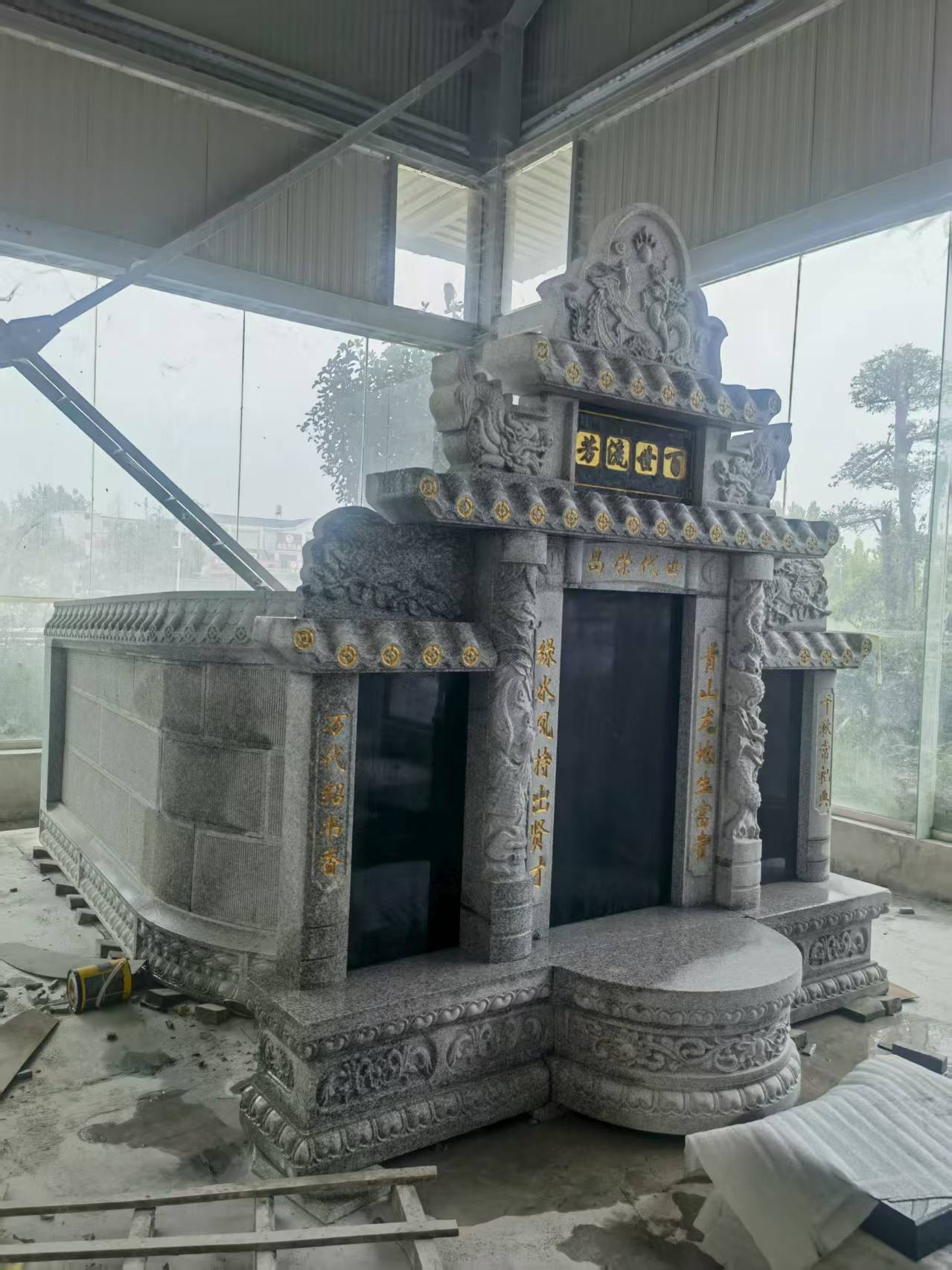 南宁 芝麻白墓碑效果展示图