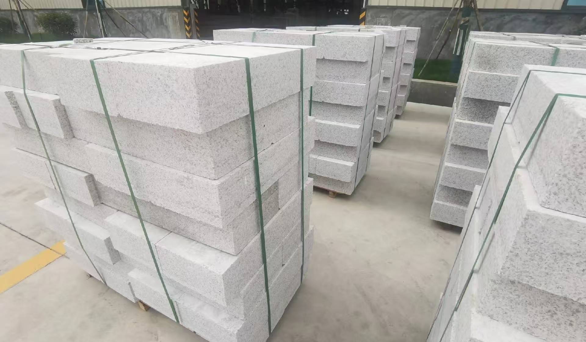 南宁 白麻花岗岩路沿石，立缘石，平缘石，路牙石，道牙石，马路牙子等