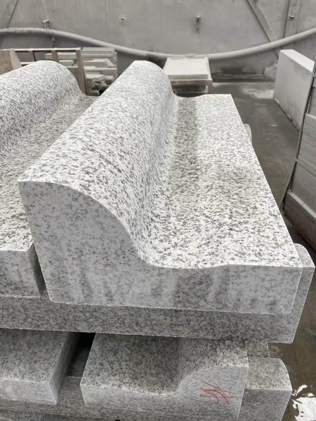 南宁 白麻花岗岩S型路沿石，路侧石，马路牙子等